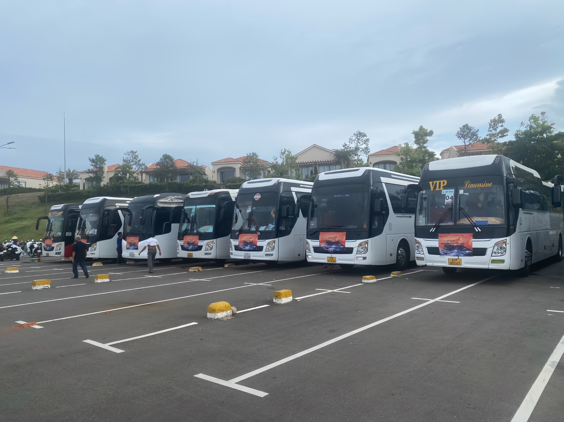 LỢI ÍCH KHI THUÊ XE 35 CHỖ TẠI NHÀ XE 3T